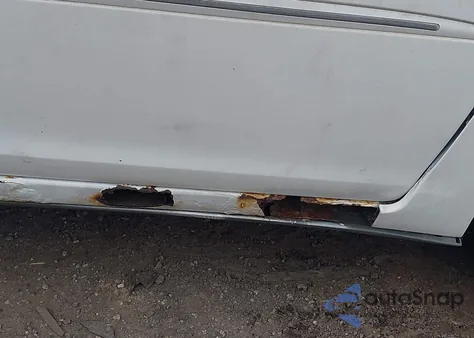 2002 Toyota Camry Xle z USA, uszkodzony, nr VIN 4T1BE32K92U030454